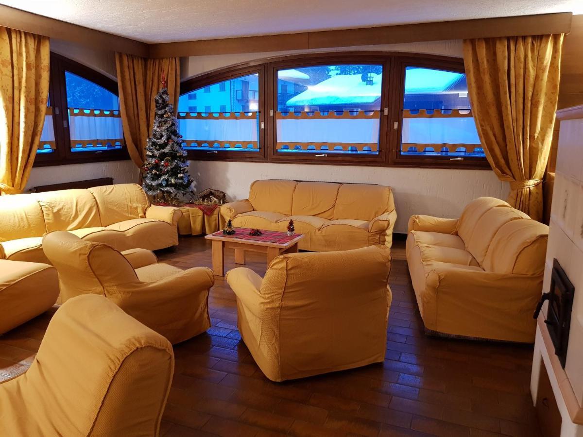 Hotel Alle Tre Baite Santa Caterina Valfurva Luaran gambar