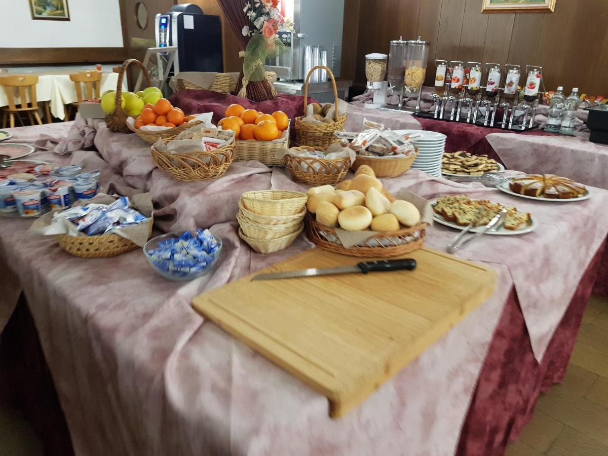 Hotel Alle Tre Baite Santa Caterina Valfurva Luaran gambar